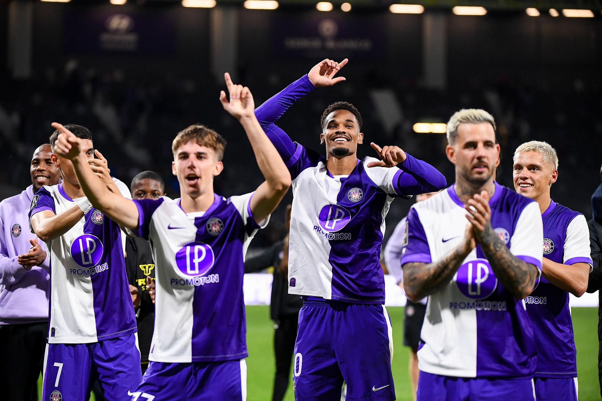 开云-为一月月度紫人投票，并有机会赢取特别奖励！