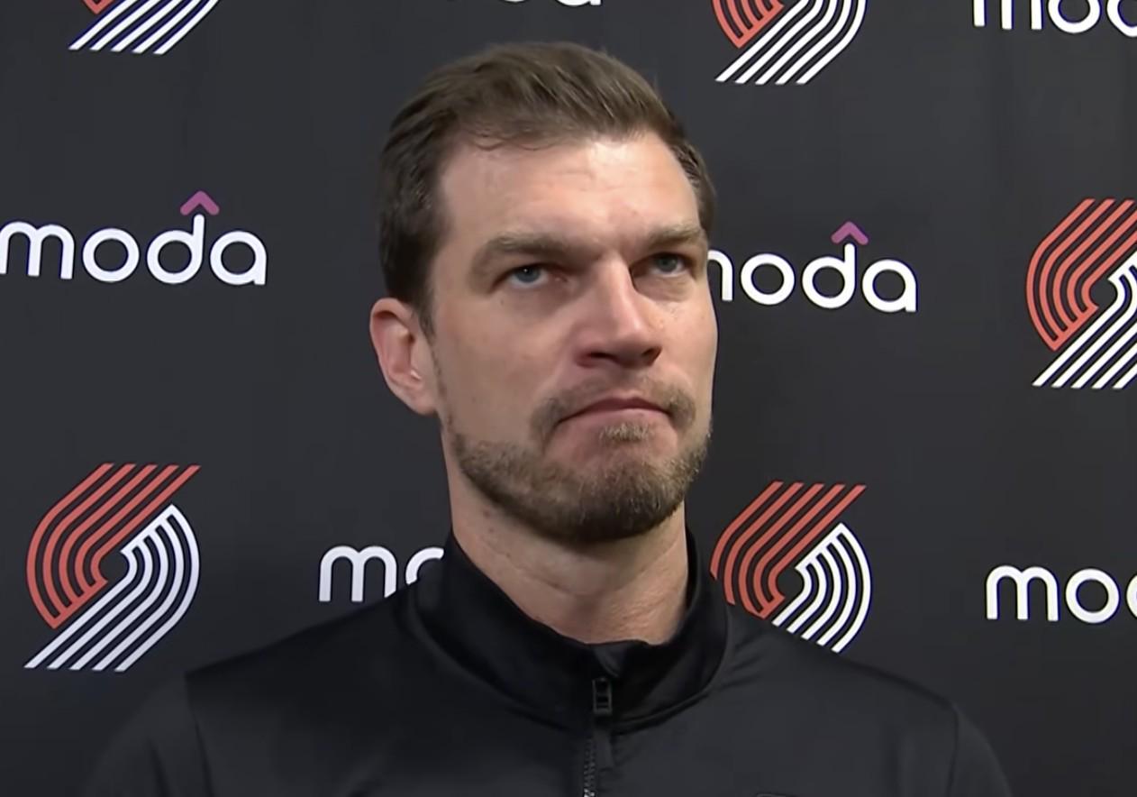 开云体育官网-斯普利特：杨瀚森身体上正在变得更好，但很多方面还需要提高